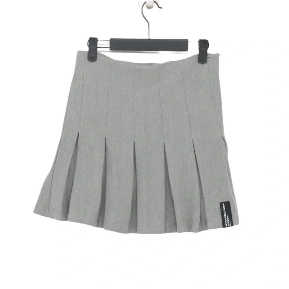 (NWOT) Bershka Be Yourself Babe! Gray Half Pleat Tennis Skirt - XS - Picture 7 of 15
